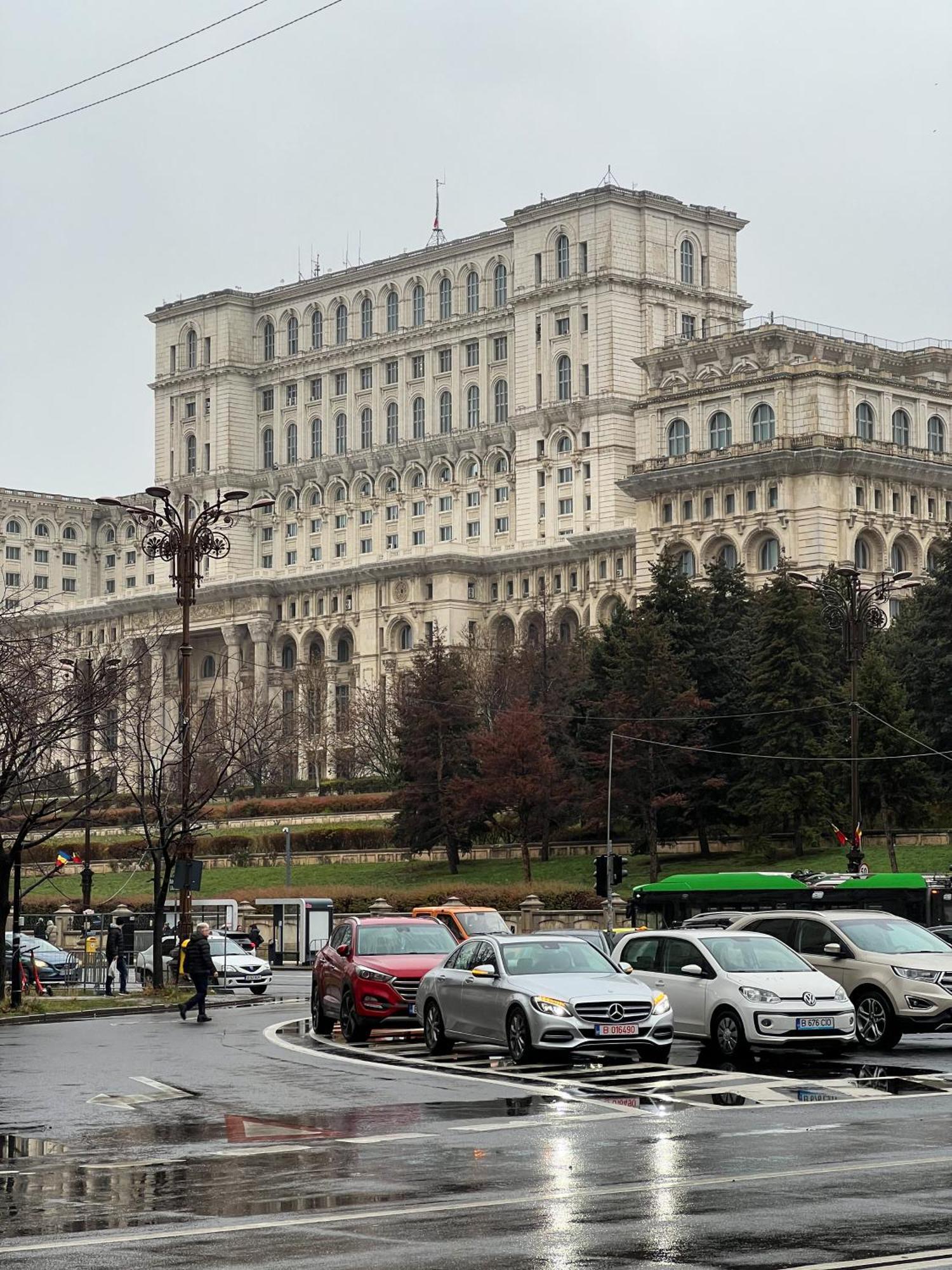 Appartamento Old City Deluxe Apart - River View ! Bucarest Esterno foto